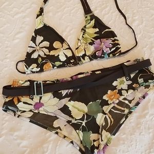 2 Piece Studio Shan Swimsuit Bikini